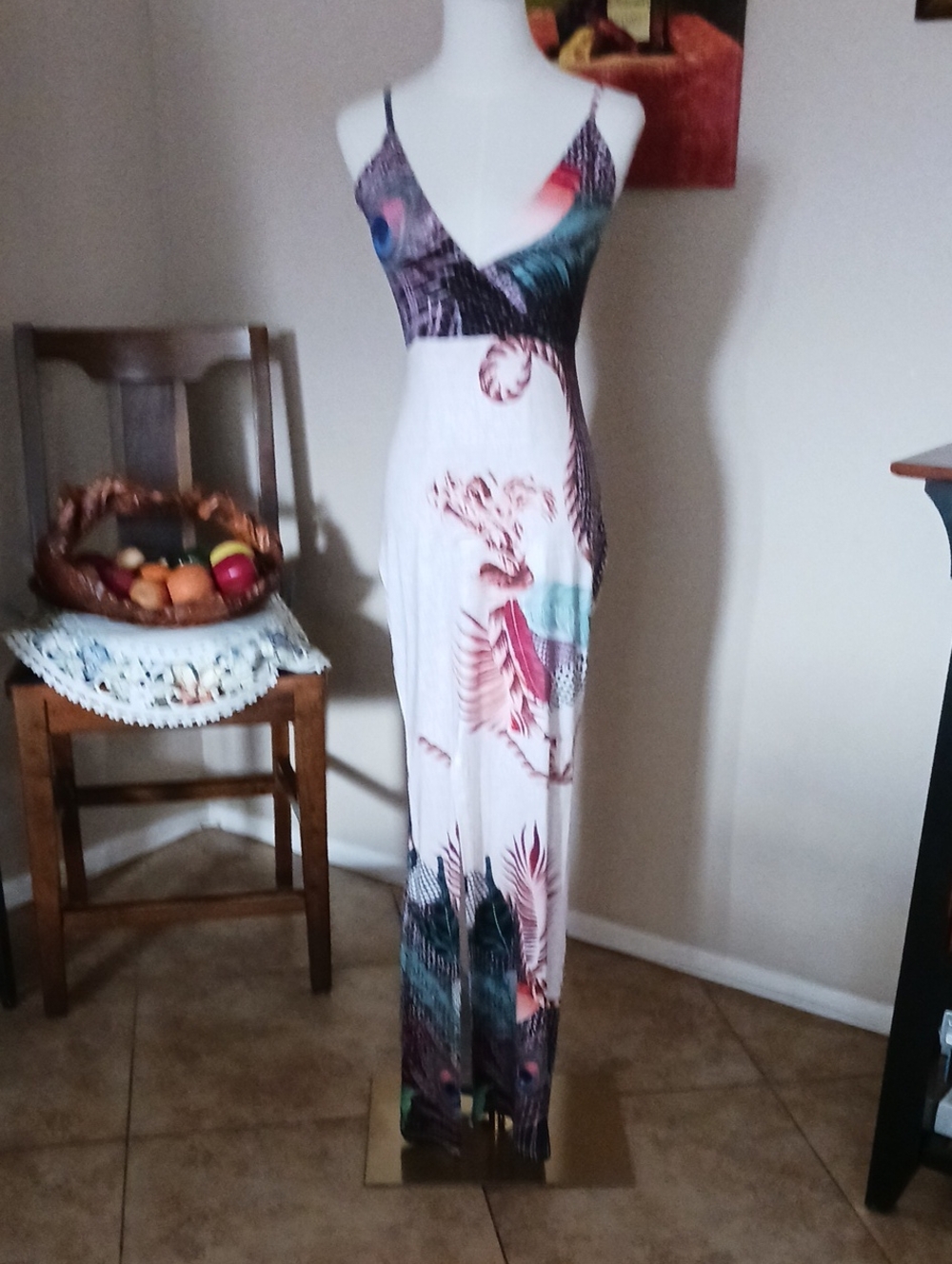 CBR (Chic Boutique Rose) White Maxi Dress with Multicolor Feather Print